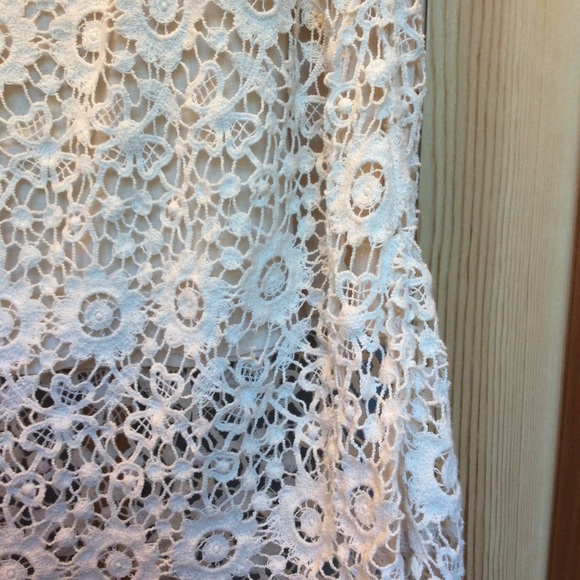 🌿 Boho Lace Skirt - Picture 2 of 5